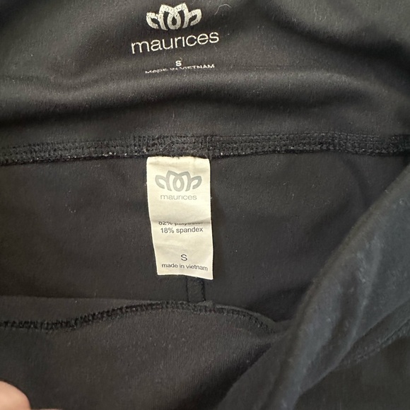 Maurices & lulemon athletics women’s - Picture 2 of 4